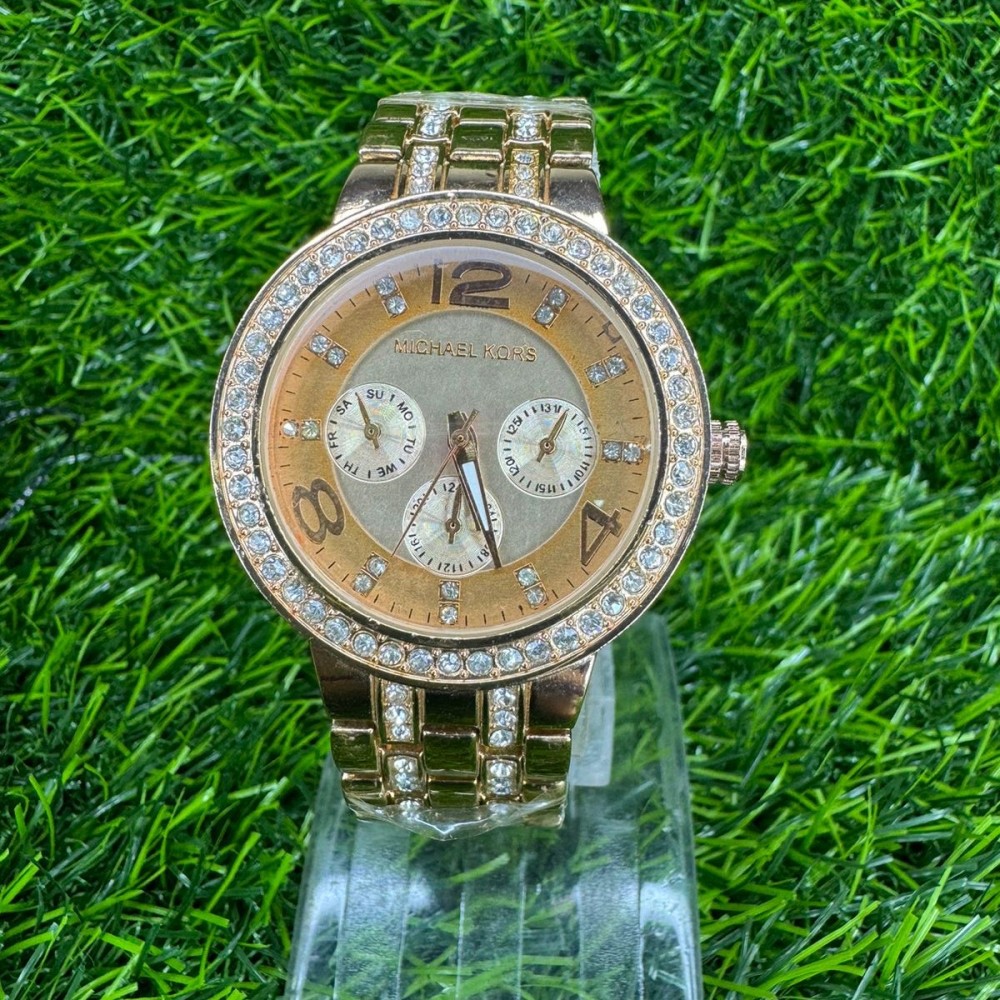 JewelryWe Luxury Rose Gold-Tone Stainless Steel Bracelet Women Watch
